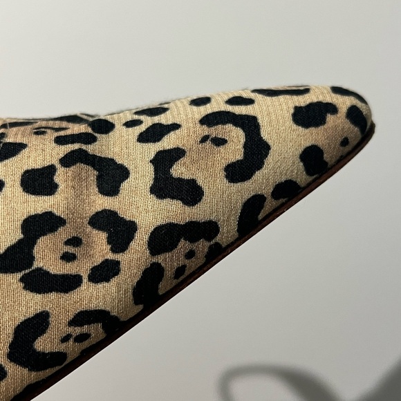 Vintage Manolo Blahnik Animal Print Slingback Heels - Picture 11 of 13